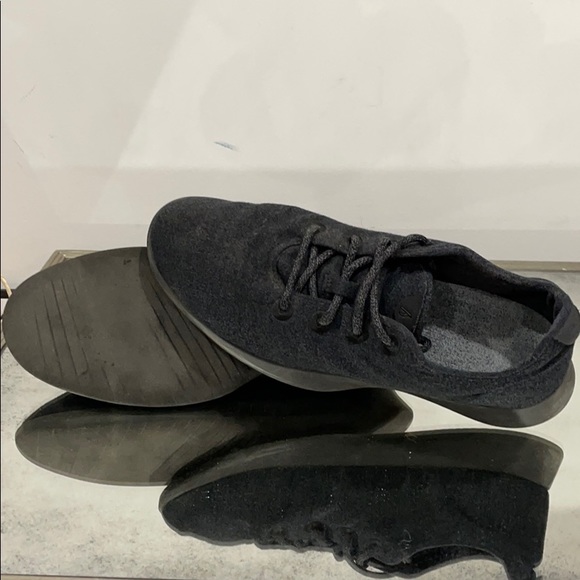 Allbirds Men’s Wool Runners - Picture 4 of 4
